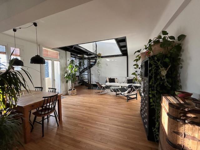 Duplex Apartment With Terrace And Closed Parking - Stade Charlety Paris Arcueil Kültér fotó